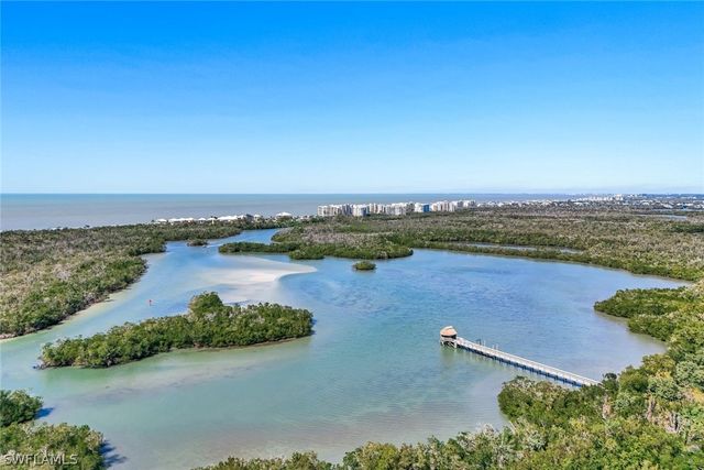 270 Naples Cove DR 3205, Naples, FL 34110