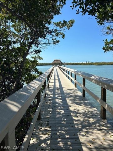 270 Naples Cove DR 3205, Naples, FL 34110