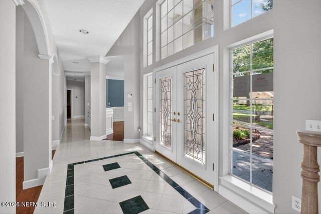 704 SHIPWATCH Drive E, Jacksonville, FL 32225