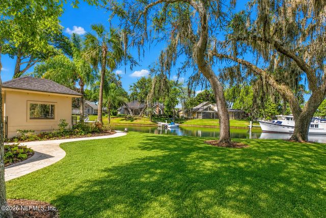704 SHIPWATCH Drive E, Jacksonville, FL 32225