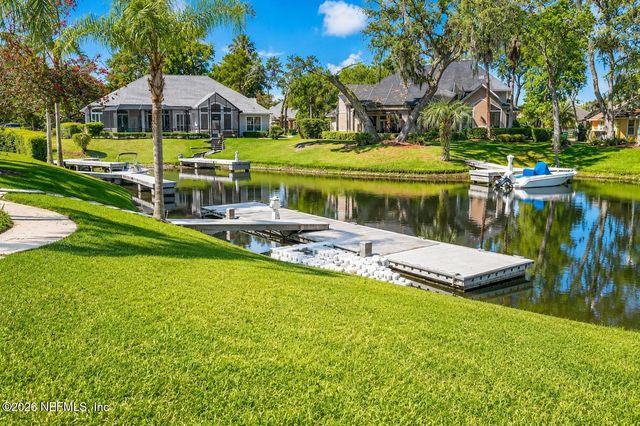 704 SHIPWATCH Drive E, Jacksonville, FL 32225