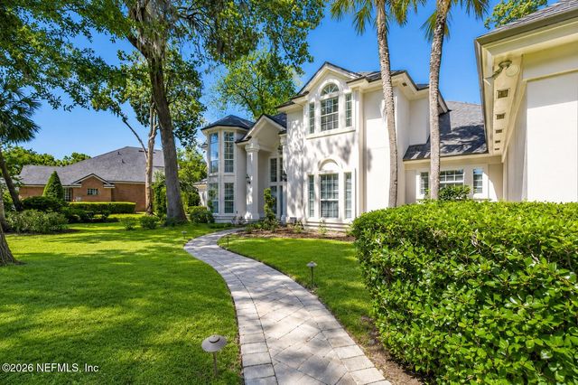 704 SHIPWATCH Drive E, Jacksonville, FL 32225