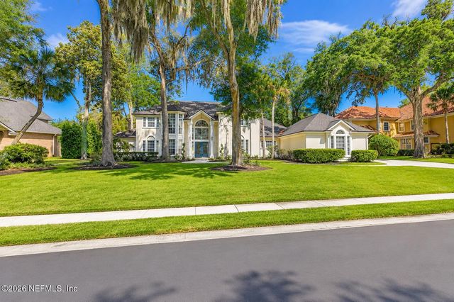 704 SHIPWATCH Drive E, Jacksonville, FL 32225