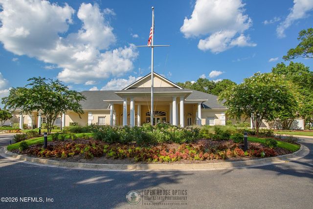 704 SHIPWATCH Drive E, Jacksonville, FL 32225