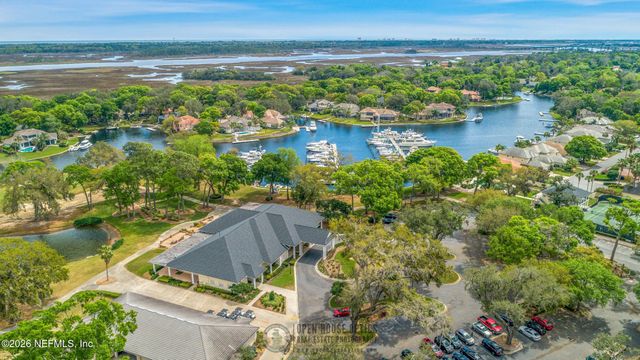 704 SHIPWATCH Drive E, Jacksonville, FL 32225