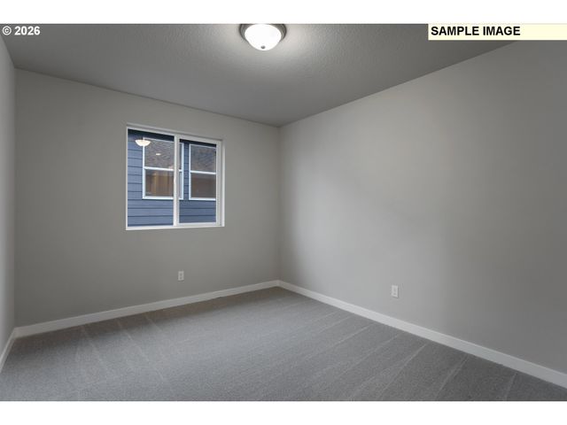 2667 Ne Claire Rd 203, Estacada, OR 97023