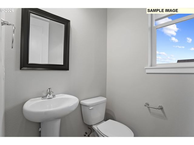 2667 Ne Claire Rd 203, Estacada, OR 97023
