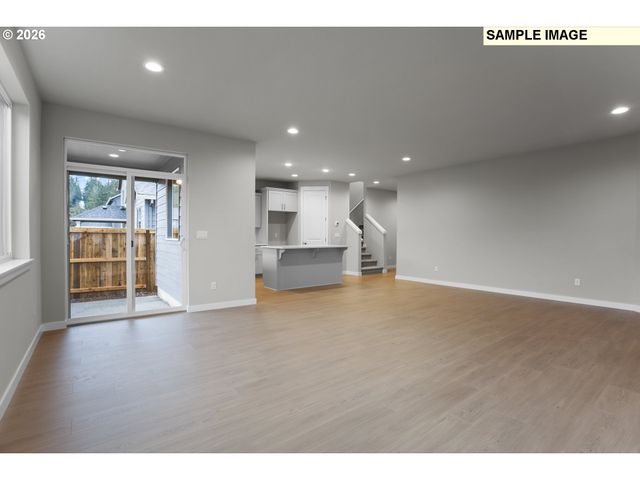 2667 Ne Claire Rd 203, Estacada, OR 97023