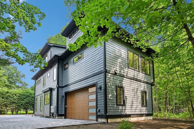 37 Moseley, Needham, MA 02492