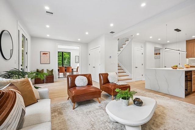 37 Moseley, Needham, MA 02492