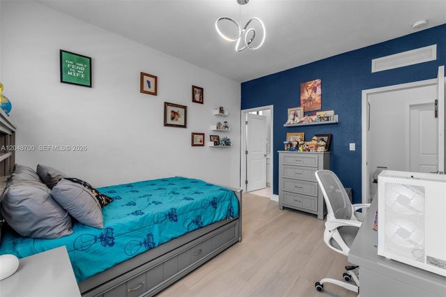 1810 SW 144th Avenue, Miami, FL 33175