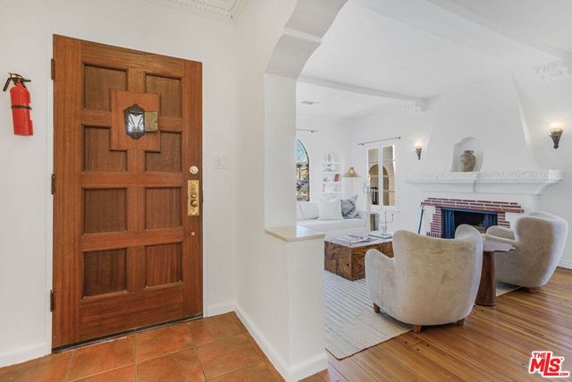 1734 S Sherbourne Drive, Los Angeles, CA 90035