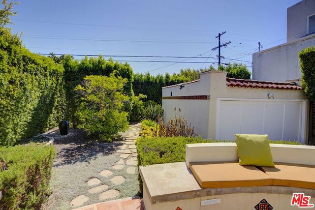 1734 S Sherbourne Drive, Los Angeles, CA 90035