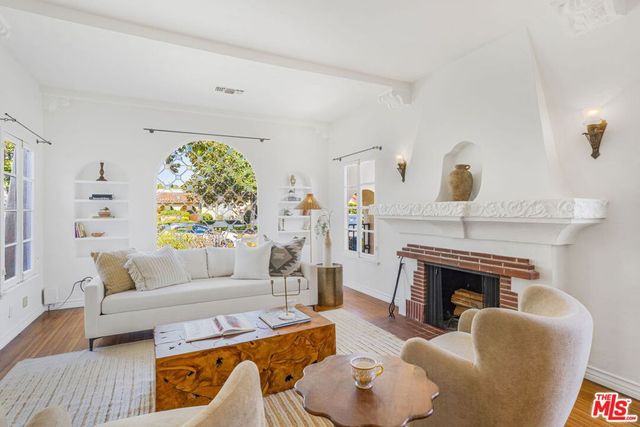 1734 S Sherbourne Drive, Los Angeles, CA 90035