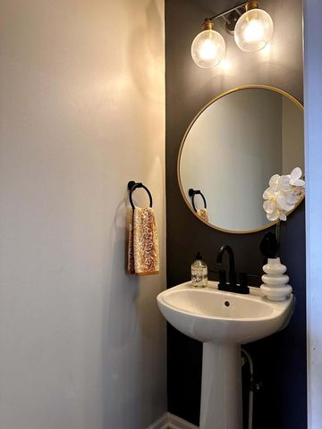 10907 62nd STREET, Kenosha, WI 53142