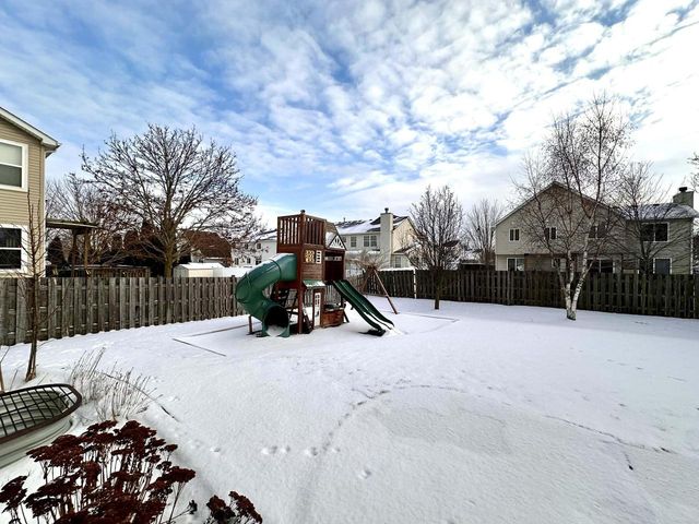 10907 62nd STREET, Kenosha, WI 53142