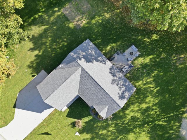 10385 Lakota Court, Demotte, IN 46310