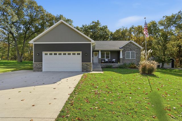 10385 Lakota Court, Demotte, IN 46310