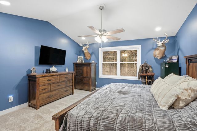 10385 Lakota Court, Demotte, IN 46310