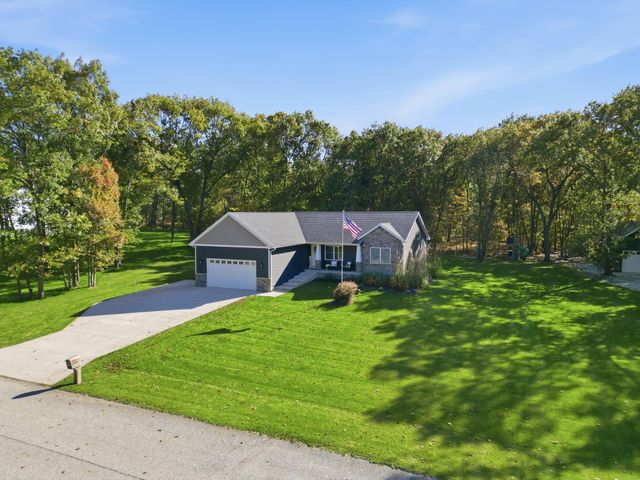 10385 Lakota Court, Demotte, IN 46310