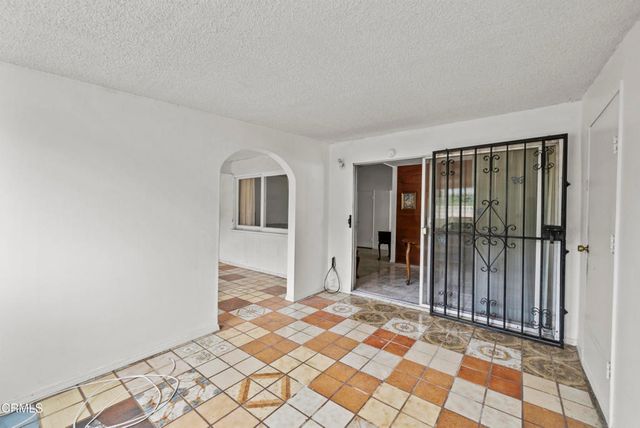 1601 S Ventura Road, Oxnard, CA 93033