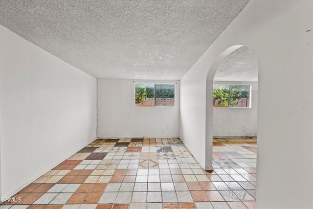 1601 S Ventura Road, Oxnard, CA 93033