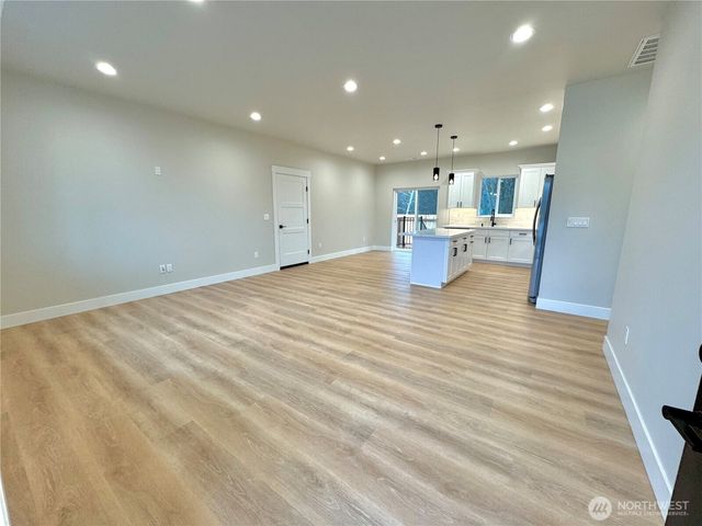 1122 Tecumseh Street, Aberdeen, WA 98520