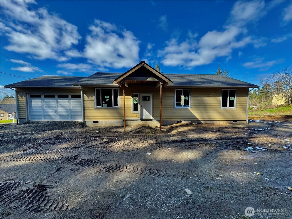 1122 Tecumseh Street, Aberdeen, WA 98520