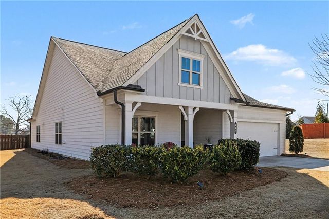 867 Alaina Marie Court, Buford, GA 30518