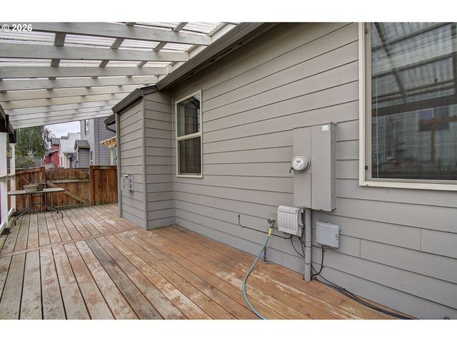 5800 Ne 48TH St, Vancouver, WA 98661