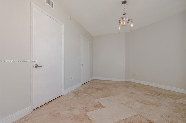 350 S MIAMI Avenue 3711, Miami, FL 33130