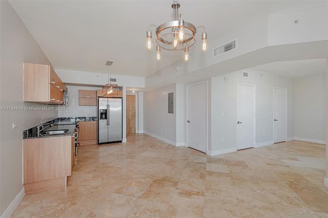 350 S MIAMI Avenue 3711, Miami, FL 33130