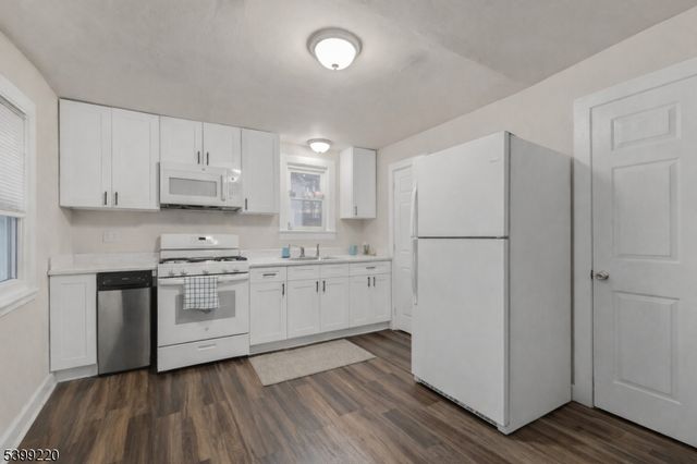 14 Church St, Sussex Boro, NJ 07461
