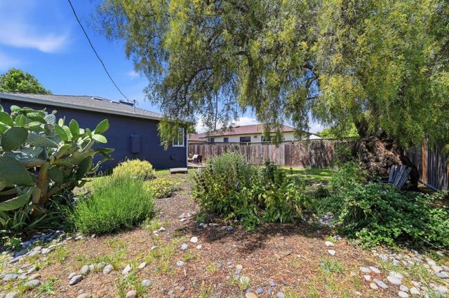 3705 Pasadena Drive, San Mateo, CA 94403