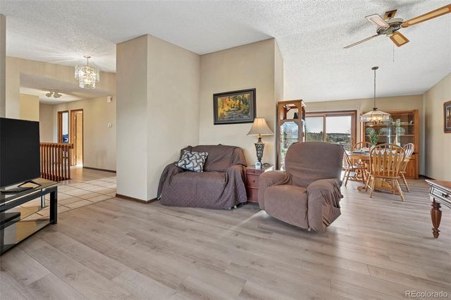 5225 Sapphire Drive, Colorado Springs, CO 80918