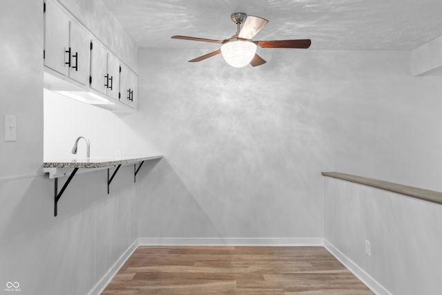 9796 Kingscross Court, Indianapolis, IN 46235