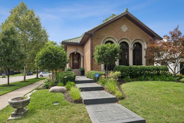 1101 Rossell Avenue, Oak Park, IL 60302