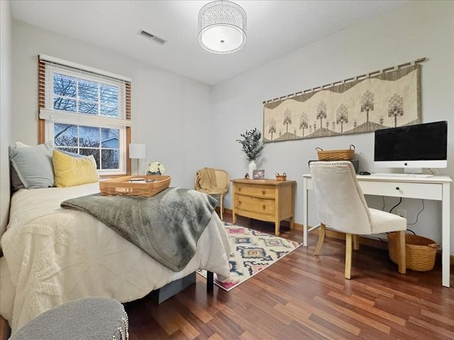 2731 Arrowhead Drive, Bloomington, IL 61704