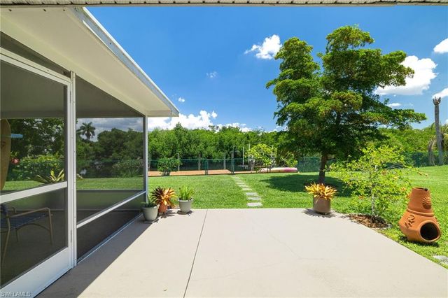 1729 Club house RD, North Fort Myers, FL 33917