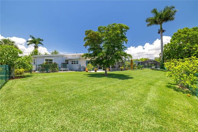 1729 Club house RD, North Fort Myers, FL 33917