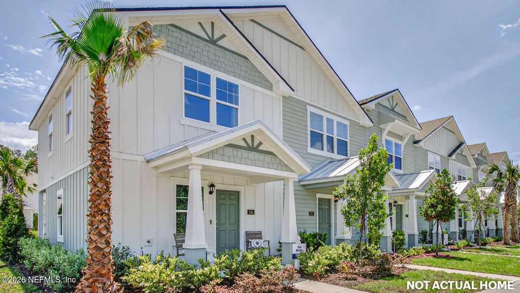 175 JURY BOX Circle, Yulee, FL 32097