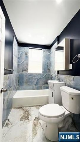 201 45th Street D4, Union City, NJ 07087