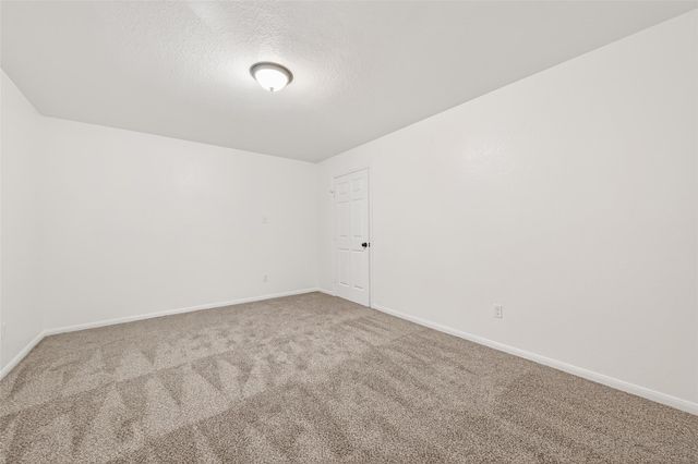 16763 N Gull Drive, Conroe, TX 77385