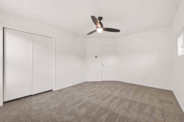 16763 N Gull Drive, Conroe, TX 77385