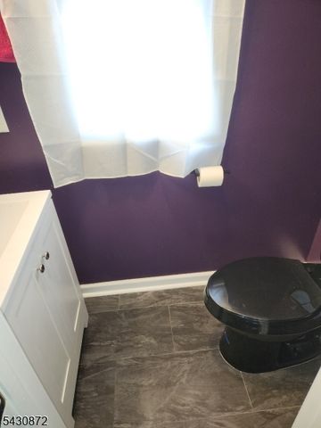 132 Eppirt St, East Orange City, NJ 07018