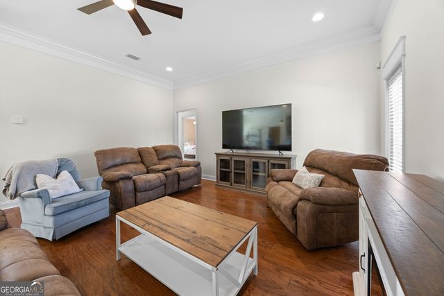 3380 Nottinghill Ln, Valdosta, GA 31605