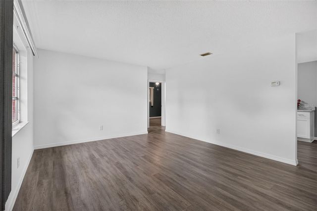 1150 1ST AVENUE NW, Largo, FL 33770