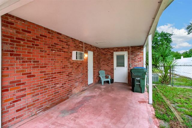 1150 1ST AVENUE NW, Largo, FL 33770