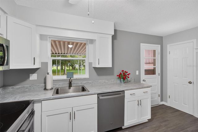 1150 1ST AVENUE NW, Largo, FL 33770
