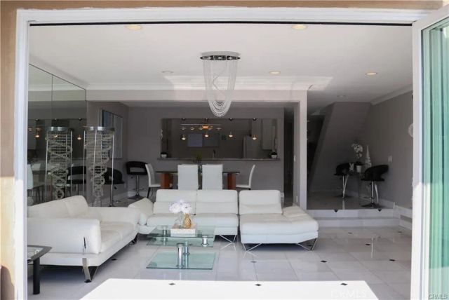 3726 Montego, Huntington Beach, CA 92649